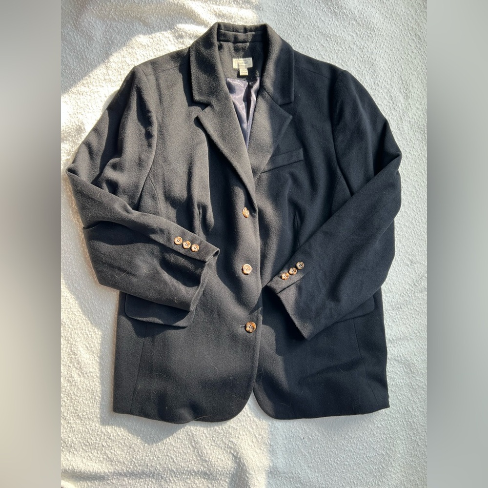 L.L. Bean Luxury Wool Cashmere Blend Blazer Black - Size 18W